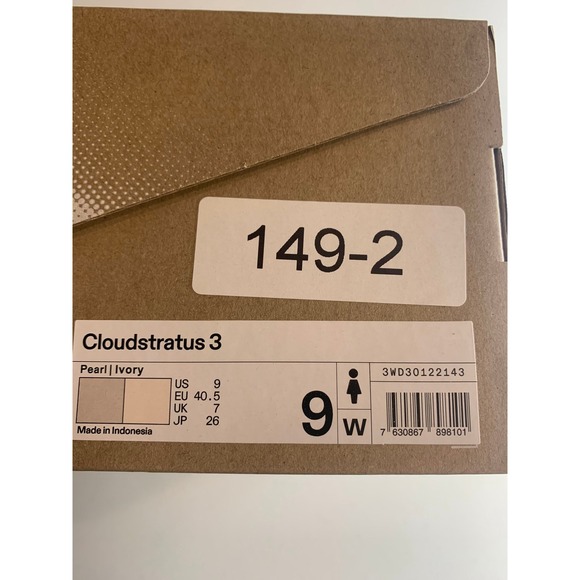 On Cloudstratus 3 Womens Running Shoes Pearl Ivory 3WD30122143 Size 9 - Picture 14 of 14